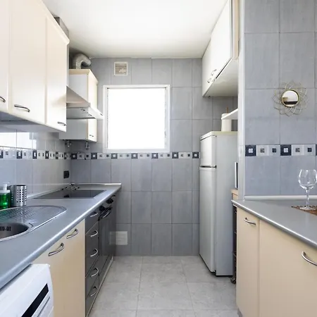 Home2book Lovely Ocean Views شقة *