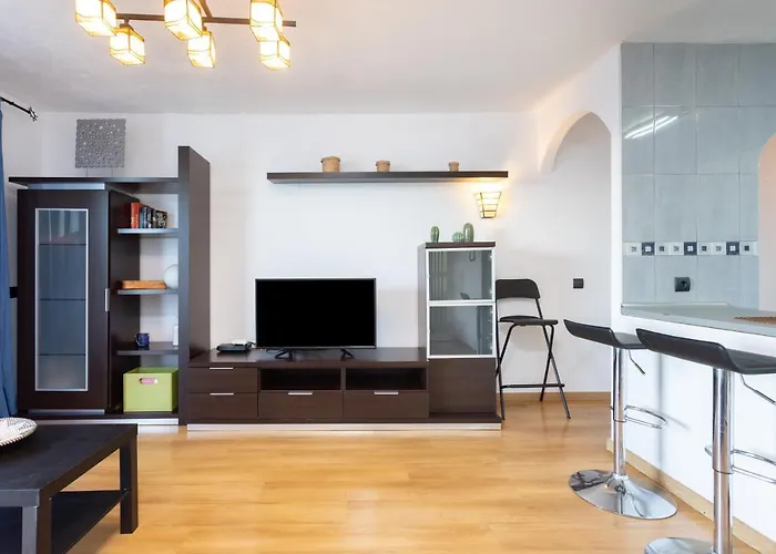 Home2book Lovely Ocean Views Apartmán